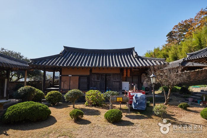 [慶尚南道] 固城崔必侃古宅 (고성 최필간고택)