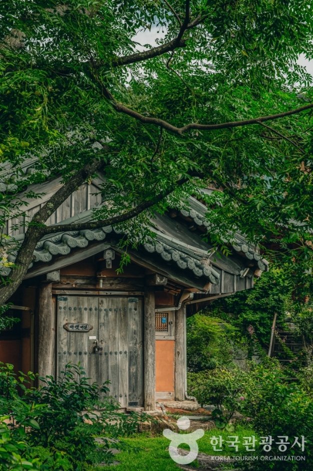 [慶尚南道] 古村渡假民宿 (옛마실펜션)