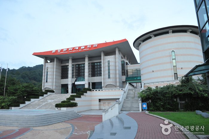 [全羅北道] 春香文化藝術會館(춘향문화예술회관)