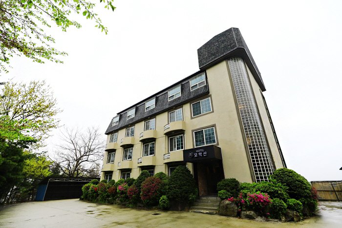 [全羅北道] 母岳山賓館 (모악산모텔)