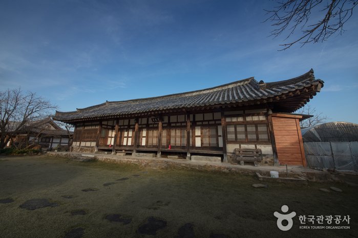 [全羅南道] 古宅韓屋中 (고택 한옥에서)