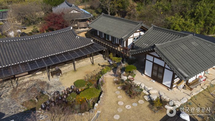 [全羅南道] (株)山上花開 ((주)산에는 꽃이피네)